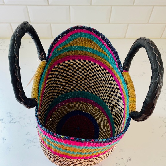 Handmade Woven Bag - Picture 10 of 14